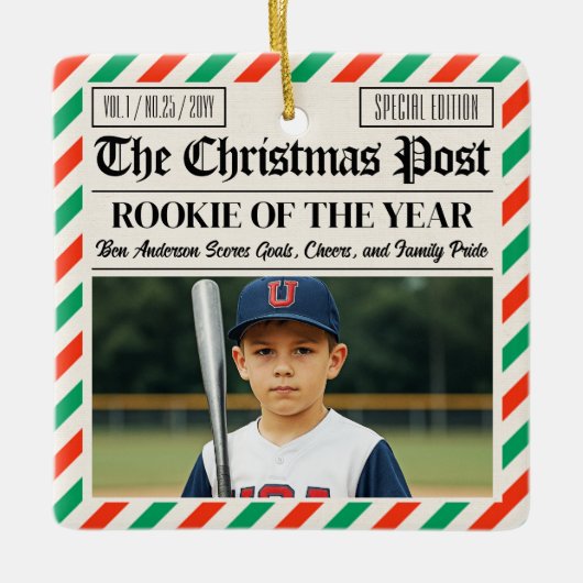 Custom Christmas Newspaper Rookie of the Year Keramikornament (Vorderseite)