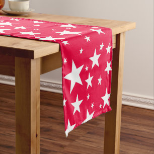Custom Christmas Party White Stars Red Template Kurzer Tischläufer