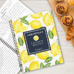 Custom Citrus Lemon Botanisches Muster Notizblock<br><div class="desc">Dieses Zitronenmuster-Design und ein marineblau Quadrat auf der Vorderseite,  wo Sie es mit Ihrem Namen,  dem Zweck und der Lautstärke anpassen können,  wenn Sie das wollen.</div>