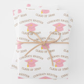 Custom Class of 20xx Pink Graduation Cap Gift Geschenkpapier Set (Beispiel)