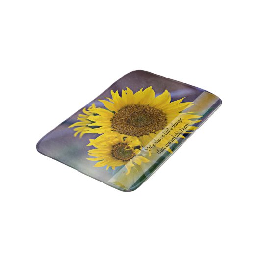 Custom Clustered Sonnenblumen Nah-Up-Foto Badematte (Schrägansicht)