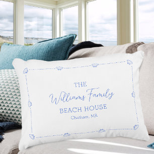Custom Coastal Beach House Family Name Blue Musche Dekokissen