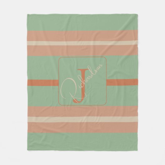 Custom Coral Sage Stripe Monogram Boho Pastel Chi Fleecedecke (Vorderseite)