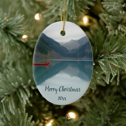 Custom Dated Wilderness Lake Mountain Kanuboot Keramik Ornament (Baum)
