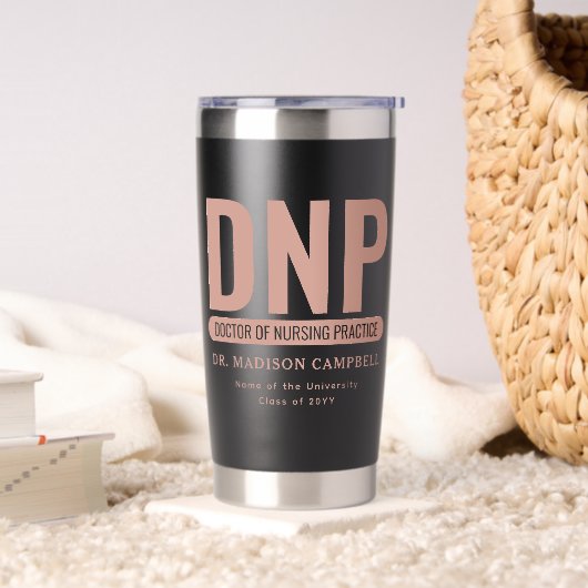 Custom DNP Doctor of Nursing Practice Abschluss Thermobecher (Wohnzimmer)