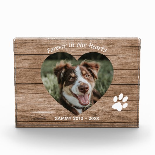 Custom Dog Memorial Rustic Wood & Foto (Vorderseite)