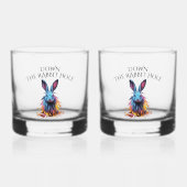 Custom Down Down Rabbit Hole Blue Bunny Whiskyglas (Vorderseite)