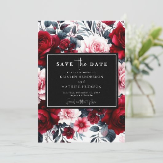 Custom Editable Crimson Red Wedding Save The Date (Stehend Vorderseite)
