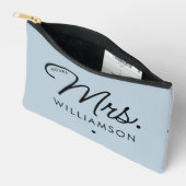 Custom Elegant Future Mrs. Modern Verlobung Zubehörtasche (Offen)