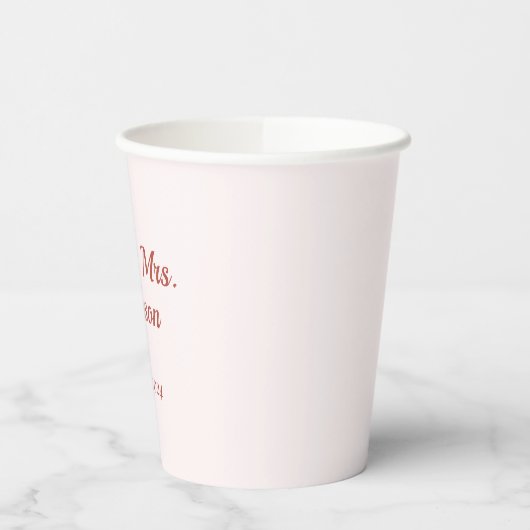 Custom Elegant Mr. & Mrs. Couple Name Monogram Pappbecher (Links)