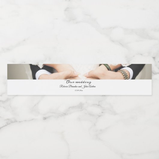 Custom Elegante Script Foto Calligraphy Wedding Wasserflaschenetikett (Einzelnes Label)