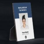 Custom Employee of the Month Foto Awards Fotoplatte<br><div class="desc">Angepasster Mitarbeiter des Monats Wertungsschild mit Foto,  Firmenlogo,  Mitarbeitername und Titel. Jede Farbe,  jeder Schriftart,  kein Minimum.</div>