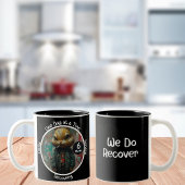 Custom Erholung Milestone Gift - Edgy Street Art Zweifarbige Tasse