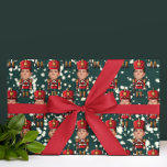 Custom Face Foto Christmas Nutcracker Geschenkwrak Geschenkpapier<br><div class="desc">Personalisiertes Custom Face Foto Christmas Nutcrackers Wrapping Paper — Dieses einfache Template ermöglicht das Hochladen von beliebig zugeschnittenen Gesichtsfotos mit dem Hintergrund entfernt (viele Handy- und ai-Anwendungen, um das einfach zu machen als Kuchen) und Sie können Geschenke mit Ihrem Empfänger oder jemand, die sie bewundern gekleidet als ein klassischer, festlicher...</div>