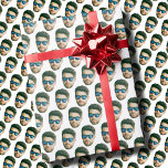 Custom Face Head Hochzeit Brautparty Party Gesicht Geschenkpapier<br><div class="desc">Custom Face Head Hochzeit Brautparty Party Props Abschluss, Ersetzen Sie das Gesicht mit Ihrem Lieblings-Foto (stellen Sie sicher, so viel ins Gesicht wie möglich zu schneiden und verwenden Sie eine App, um den Hintergrund zu entfernen) und personalisieren Sie dieses lustige Weihnachts-Wrapping Paper mit Ihrem Kind, Ehemann oder Freund darauf! Auch...</div>