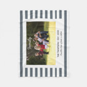 Custom Family Foto Est. Graue und weiße Streifen Fleecedecke (Vorderseite)