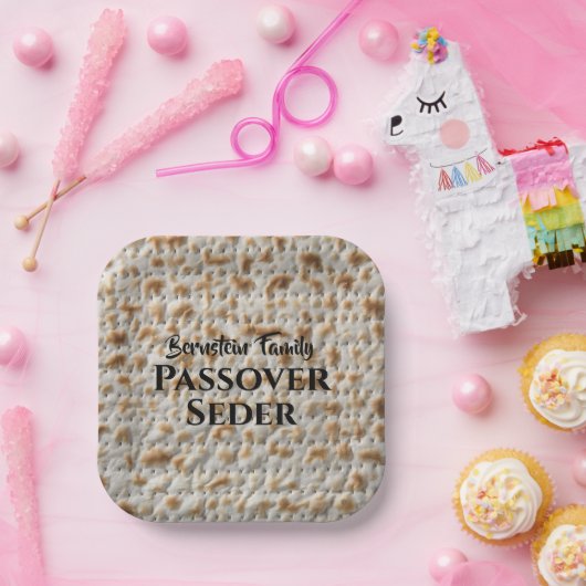 Custom Family Passover Seder Matzah Pappteller (Party)