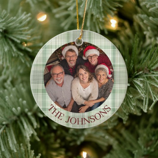 Custom Family Photo Christmas Ceramic Ornament (Baum)
