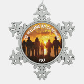 Custom Family Reunion Photo 2025 Schneeflocken Zinn-Ornament (Vorderseite)