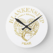 Custom Family Wiedersehen Gold Heart Shaped Tree Runde Wanduhr (Vorderseite)