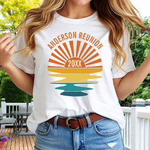 Custom Family Wiedersehen Retro Sunset Groovy T-Shirt