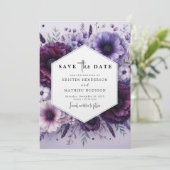 Custom Florals Lila Floral Wedding Save The Date (Stehend Vorderseite)