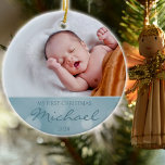 Custom Foto Baby's First Christmas Keramik Ornament<br><div class="desc">Dieses "Baby´s First Christmas"-Ornament besticht durch Foto, Namen und Jahr.</div>