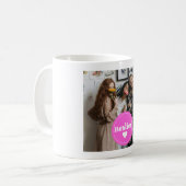 Custom Foto besticht Freunde Retro-Typografie rosa Kaffeetasse (Vorderseite Links)