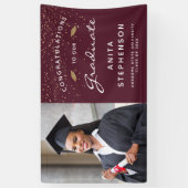 Custom Foto Burgundy White Script Gold Abschluss Banner (Vertikal)