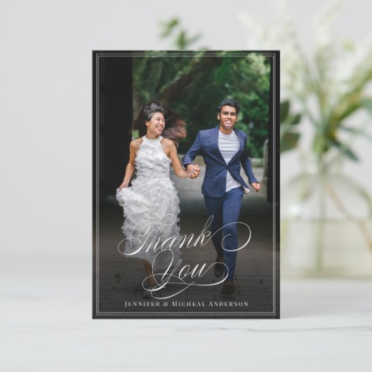Custom Foto Calligraphy Elegant Classic Wedding T Dankeskarte (Stehend Vorderseite)