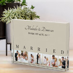 Custom Foto Collage Natural 7 Picture Wedding<br><div class="desc">Eleganter Foto Block, personalisiert mit Ihren Hochzeitsfeiern Fotos. Ein stilvolles Design in einer neutralen Farbpalette aus Natur und Schwarz - perfekt für frisch vermählte Geschenke und Jubiläumsgeschenke. Die Fotovorlage ist für Sie ein Set, um 7 Ihrer Lieblingsfotos hinzuzufügen, die im Porträtformat in einer einfachen Rasterstil-Foto-Collage dargestellt werden. VERHEIRATET wird in...</div>