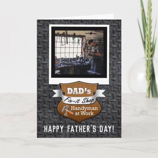 Custom Foto Dads Fix-it Shop Handyman Fathers Day Karte (Vorderseite)