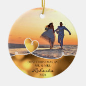 Custom Foto Erste Weihnachten als Mr. und Mrs. Keramik Ornament (Vorne)