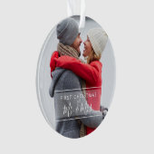 Custom Foto Erste Weihnachten als Mr. und Mrs. Ornament (Vorderseite)