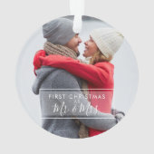 Custom Foto Erste Weihnachten als Mr. und Mrs. Ornament (Rückseite)