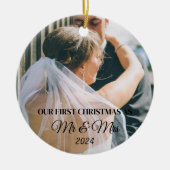 Custom Foto First Christmas als verheiratet Keramik Ornament (Vorne)