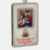 Custom Foto First Christmas in New Zuhause Ornamen Rahmen-Ornament Silber (Rechts)