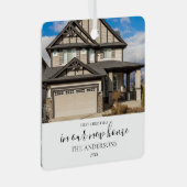 Custom Foto First Christmas New Zuhause Ornament Aus Metall (Vorderseite Rechts)