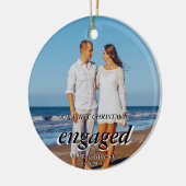 Custom Foto First Christmas Verlobt Black Script Keramik Ornament (Links)