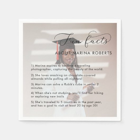 Custom Foto Graduate Fun Facts Graduation Party Serviette (Vorderseite)