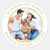 Custom Foto Just Married Elegante Gold Wedding Runder Aufkleber (Vorderseite)