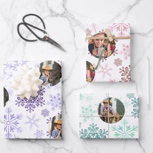 Custom Foto Lila Red Green Snowflakes Set 3 Geschenkpapier Set (Vorderseite)