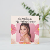 Custom Foto Mis Quince Flores Quinceañera Rosa Einladung (Stehend Vorderseite)