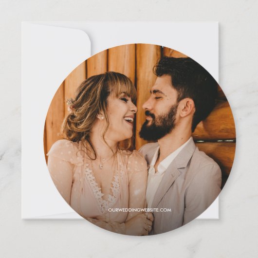 Custom Foto Website Wood Slice Rustikale Hochzeit Einladung (Rückseite)