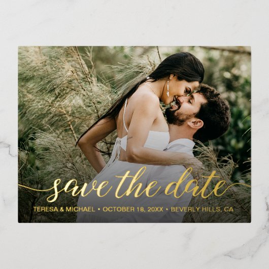 Custom Foto Wedding WEBSITE Save the Date Gold Folie Einladungspostkarte (Vorderseite)