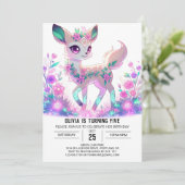 Custom Girl Deer Digital Geburtstag Einladung (Stehend Vorderseite)