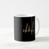Custom Glamour Black Gold Monogram Name Elegant Kaffeetasse (VorderseiteRechts)