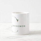 Custom Gold Botanical Eucalyptus Monogram "C" Kaffeetasse (Mittel)