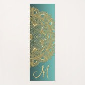 Custom Gold Mandala Art Muster auf Aquamarin Blue Yogamatte (Vorderseite)