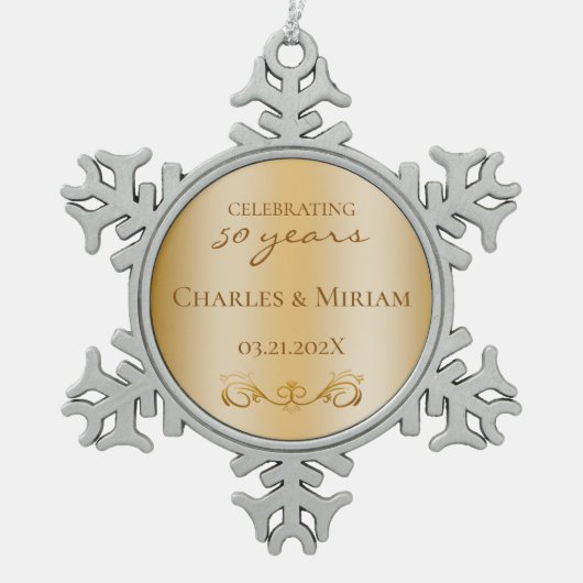 Custom Golden 50. Wedding Anniversary Geschenk Schneeflocken Zinn-Ornament (Vorderseite)